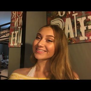 Meet your Posher, Joni